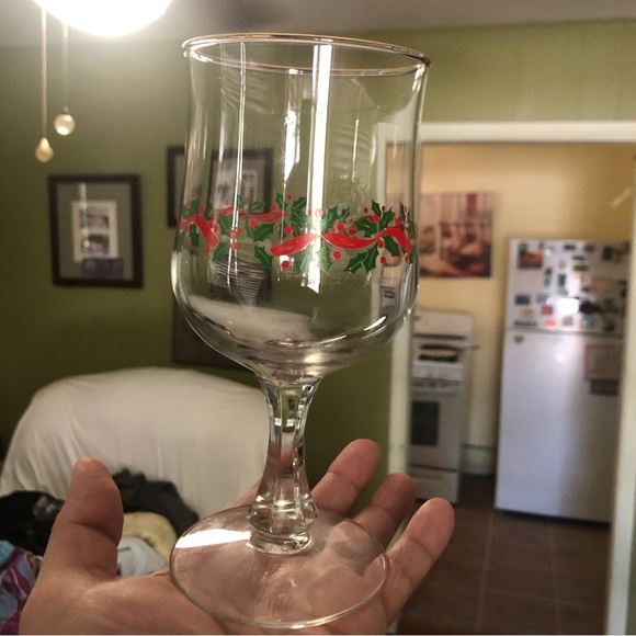 (4) Libbey holiday Xmas 🎄 glass wine/goblets - Picture 5 of 11